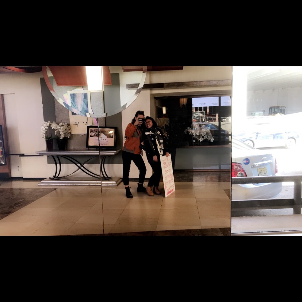 Meet your Posher, Charlotte